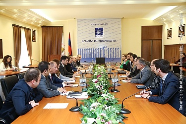 Transport, waste removal, urban development: Yerevan and Ile-de-France to develop the cooperation