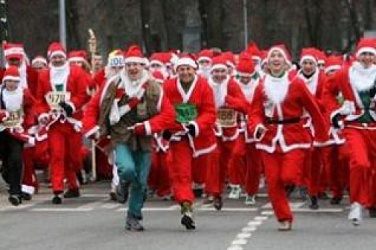 Race of Santa Clauses in Vladimir