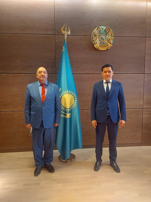 Расих Сагитов посетил Республику Казахстан
