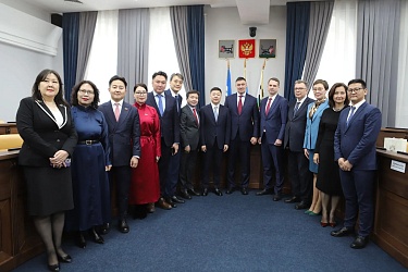 Mayor of Irkutsk Met with a Delegation from Ulaanbaatar